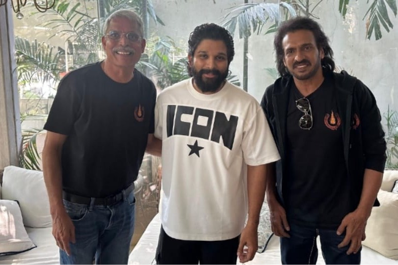 Allu Arjun meets Kannada star Upendra after release from
 prison, wishes for his 'UI' film