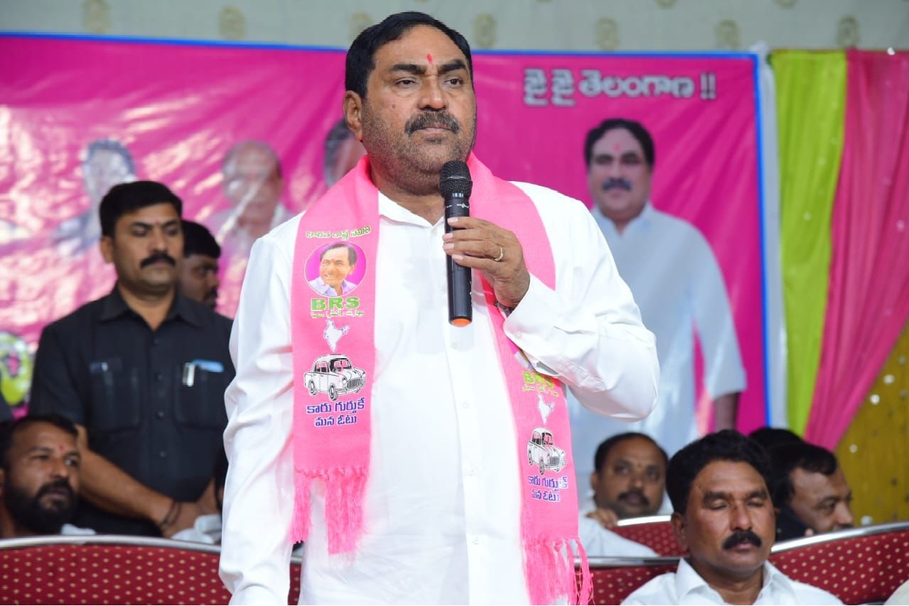 ''Allu Arjun Was Arrested for This Reason”: Errabelli Dayakar Rao’s Sensational Allegation