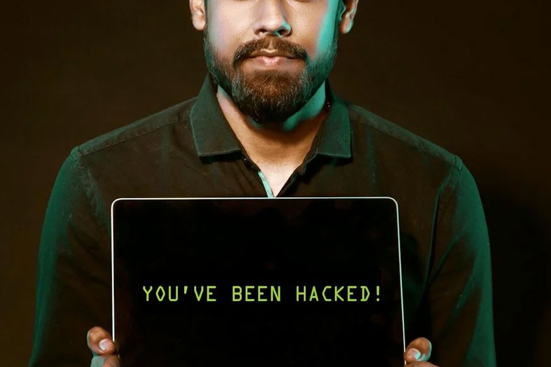 New Year Wishes Scam: Beware or Risk Losing Your Bank Account!