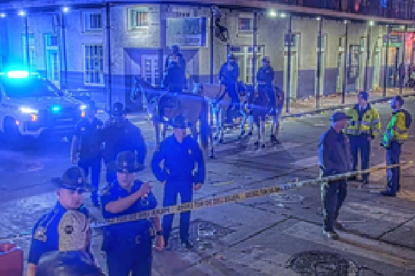 New Year’s morning attack by vehicle flying IS terror group flag kills 10, injures 30 in US-Updates