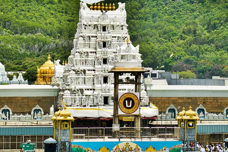 Six devotees killed, 29 injured in stampedes in Tirupati- Updates