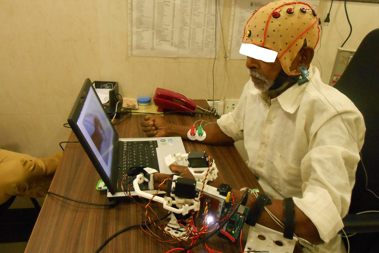 IIT Kanpur develops unique robotic hand exoskeleton for stroke rehabilitation