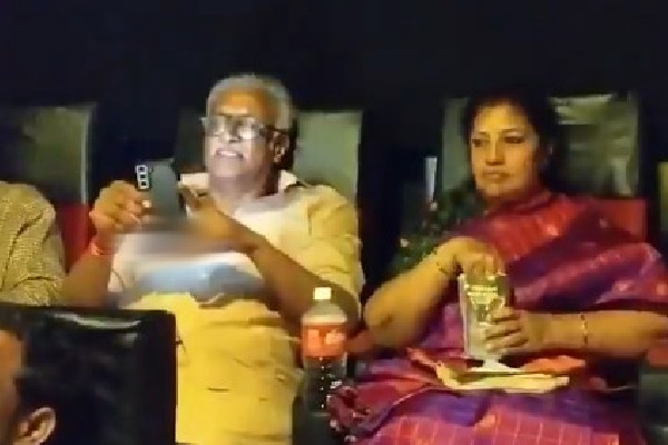 Purandeswari Watches 'Daku Maharaj' Movie in Chirala