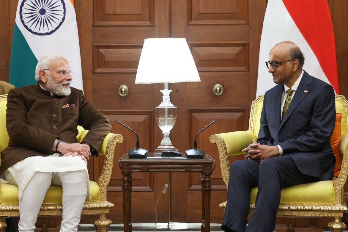 PM Modi discusses ‘futuristic sectors’ with Singapore President