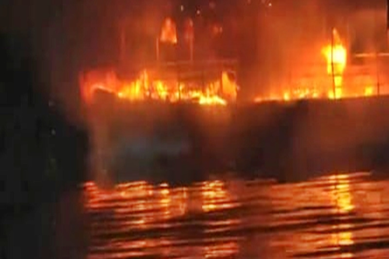 Three injured as two boats catch fire in Hyderabad’s Hussain Sagar lake