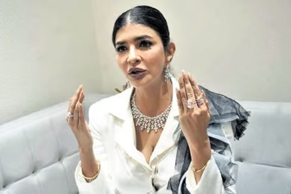 Manchu Lakshmi Alleges Harassment by IndiGo Airlines Staff