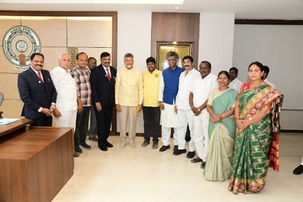 CM Chandrababu Naidu Fulfills Arya Vaishya Community’s Long-Standing Demand