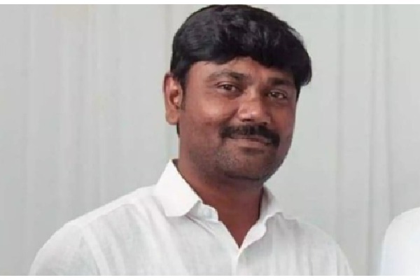 Cyberabad Police Transfer Varra Ravindra Reddy Case to Pulivendula