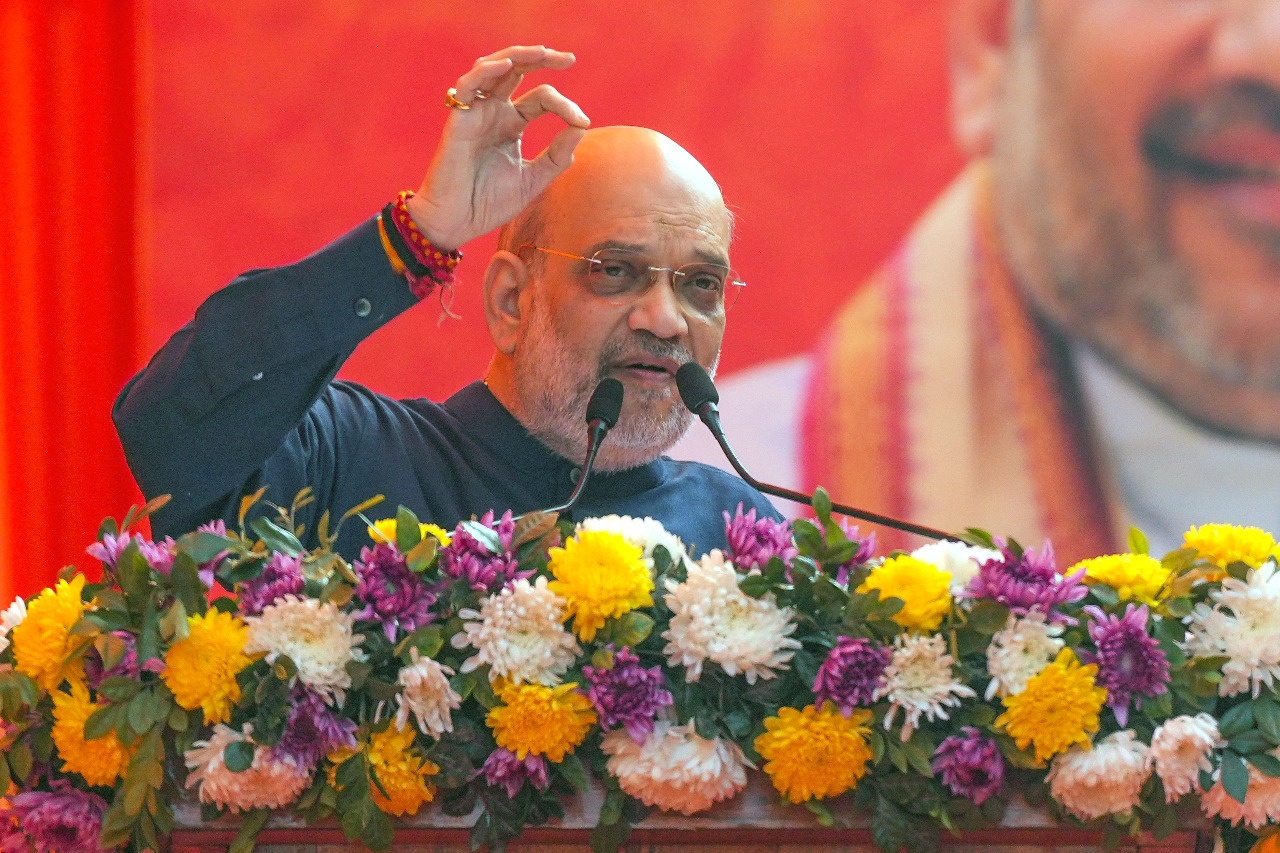 'Example of what happens for worshipping own family': HM Shah's dig at Cong over Delhi poll results