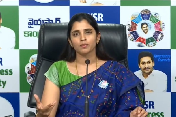 YSRCP Spokesperson Syamala Responds to Online Trolls with Gratitude
