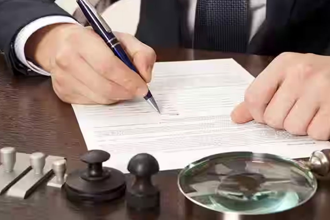 Man Divides Time Between Two Wives, Signs Unusual Bond Agreement in Bihar