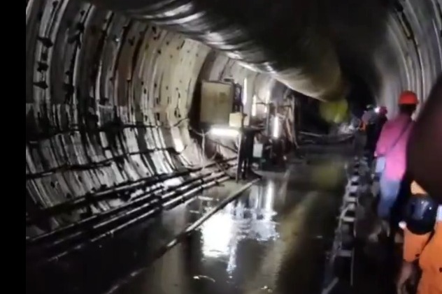 Rescue team reaches Telangana tunnel end, fate of trapped men not known