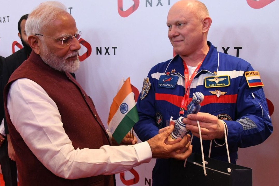 PM Modi meets Russian cosmonaut, hails historic space ties between both countries
