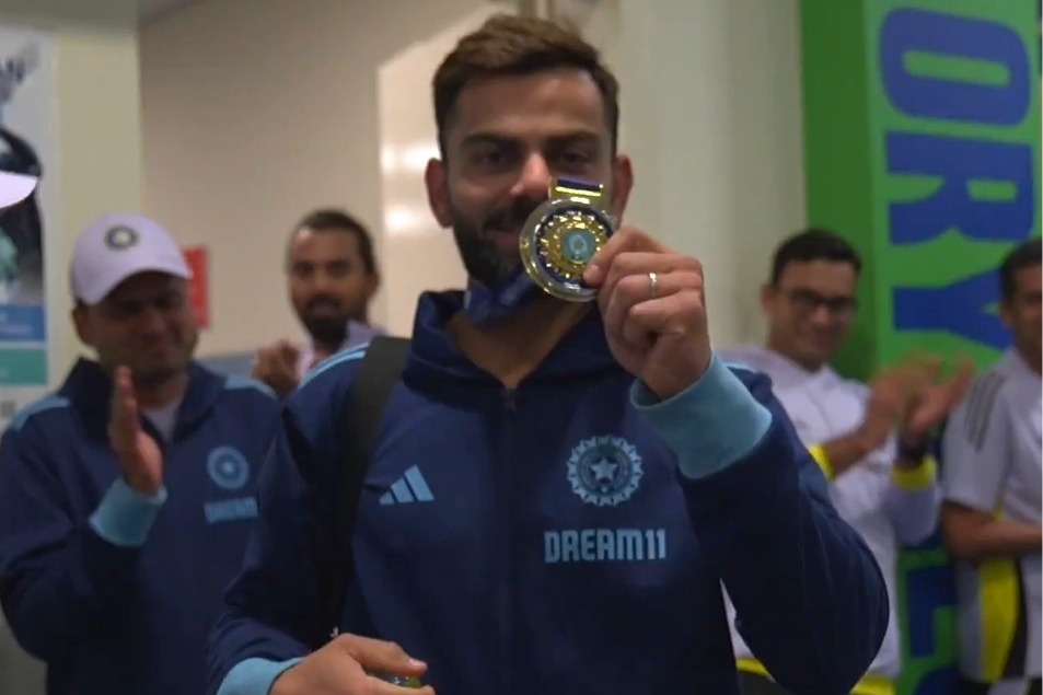 Champions Trophy: Virat Kohli bags 'Fielder of the Match' medal after win over NZ