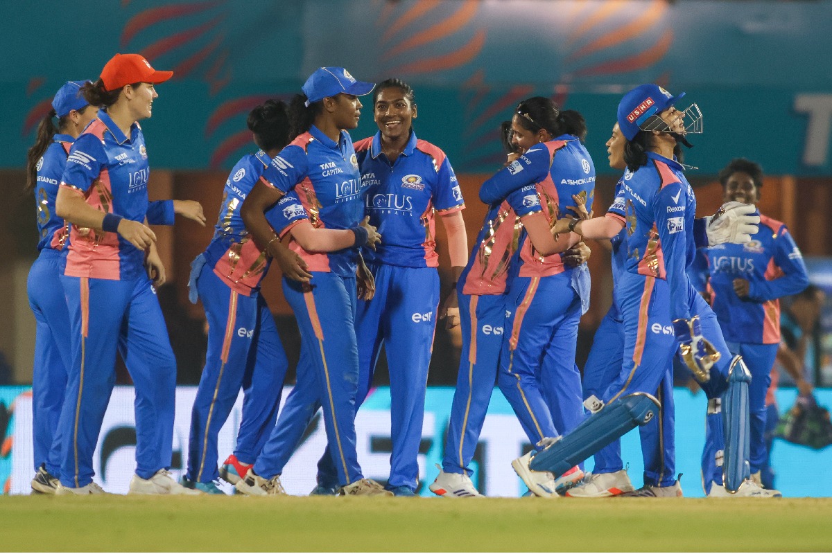 WPL 2025: Mumbai Indians hold nerve to edge out Gujarat Giants in a last-over thriller