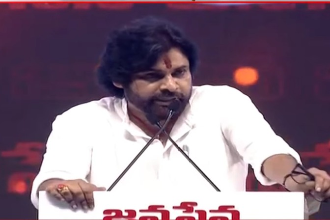 ''I Am Forever Indebted to Telangana," Says Pawan Kalyan at Jayaketanam Sabha