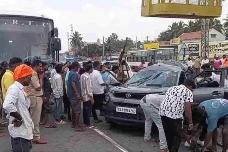 Four of family killed in road accident on Bengaluru-Mysuru expressway