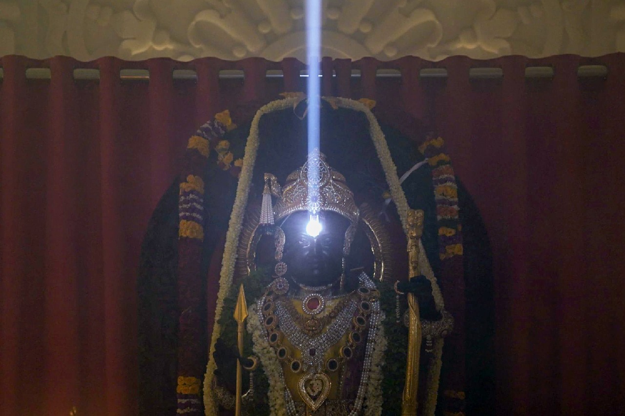 Trending Now: Ayodhya Ram Lalla’s Surya Tilak on Ram Navami