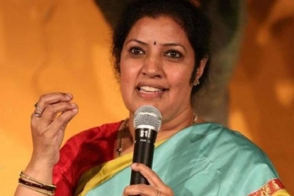 Purandeswari Demands Apology from Jagan for Police Comments
