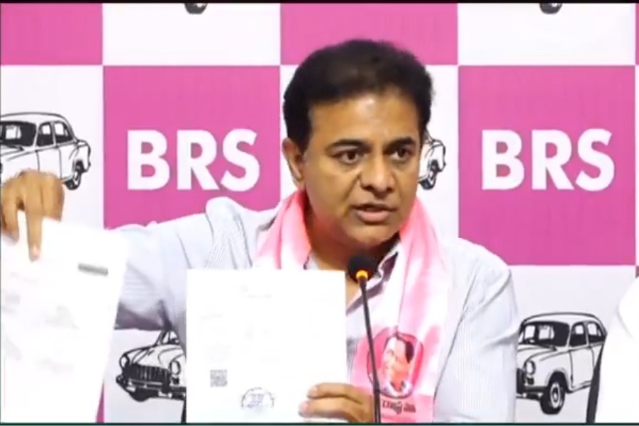 KTR claims Rs 10,000 crore scam in land near Hyderabad University