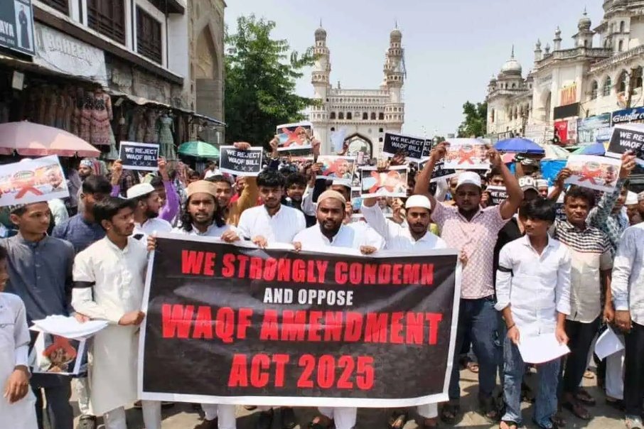 Protests in Hyderabad, other Telangana cities against Waqf (Amendment) Act
