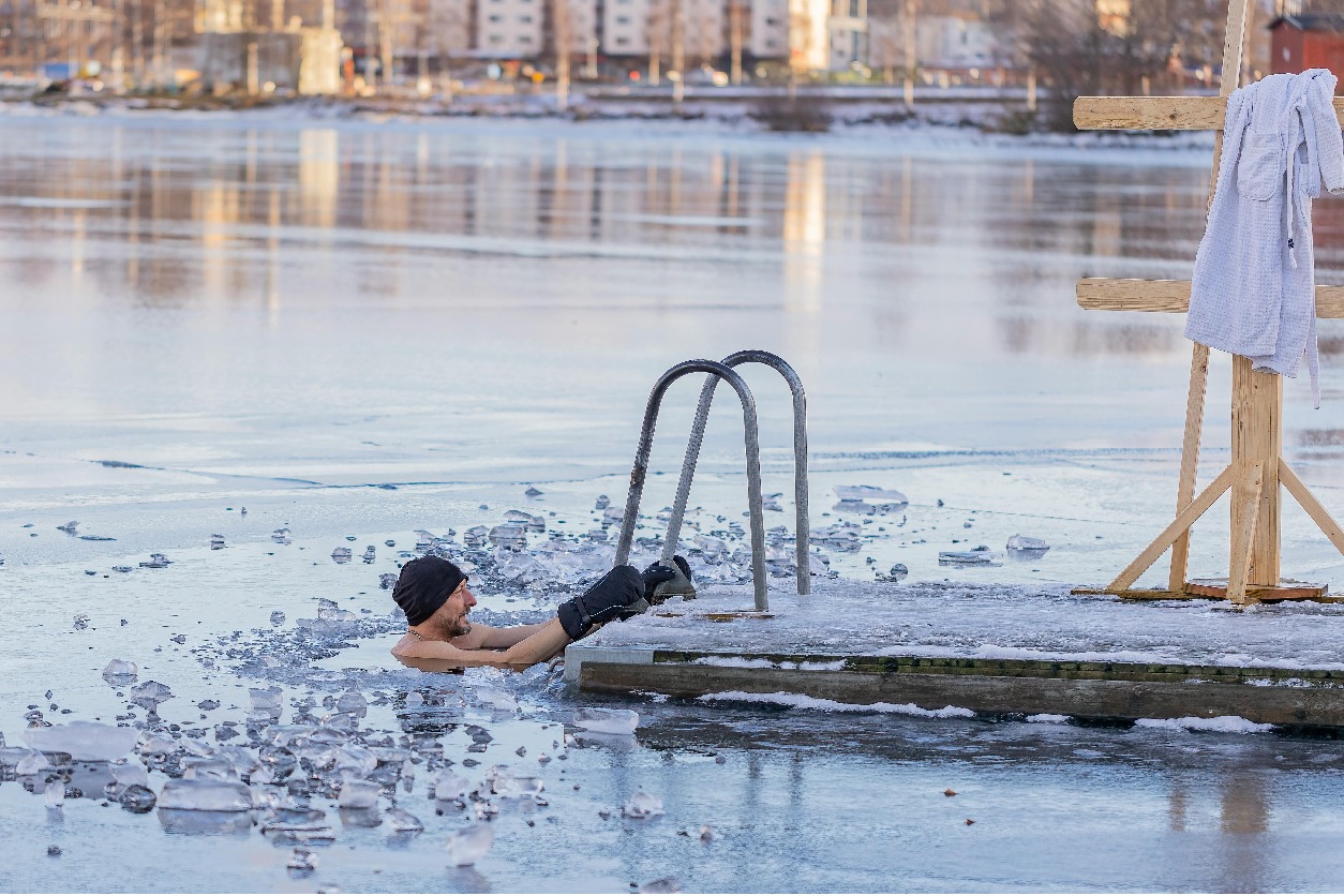 Is Cold Water Therapy Worth the Hype?