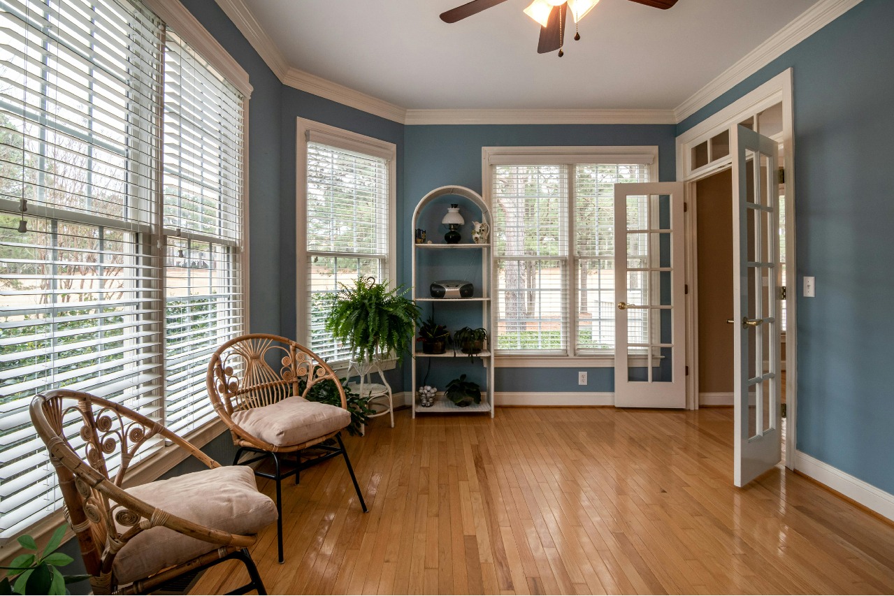 10 Easy Ways to Keep Your Home Cool Without Air Conditioning