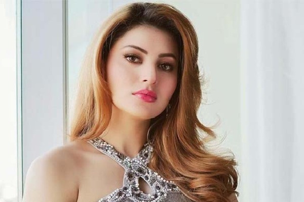 Priests Denounce Urvashi Rautela’s Claim About Temple in Her Name