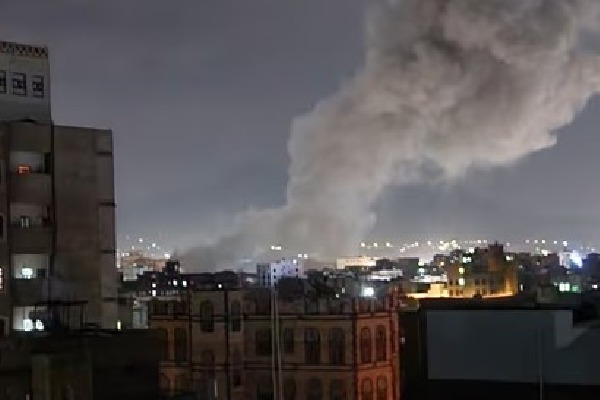 Three killed, four wounded in fresh US airstrikes on Yemen: Houthis