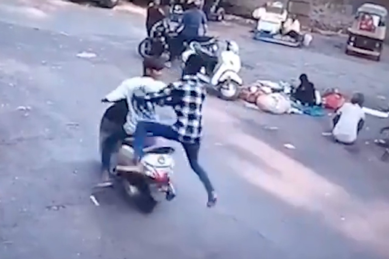 Nasik Prisoners Dramatic Escape Caught on CCTV