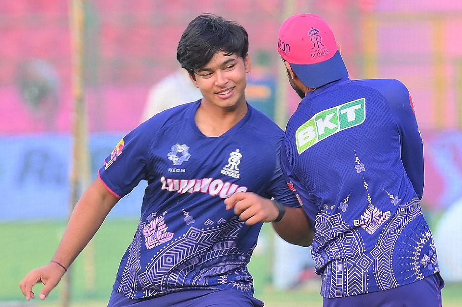 IPL 2025: Kartikeya, Madhwal come in as RR elect to bowl first against unchanged MI