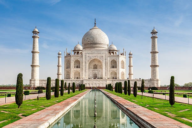 Supreme Courts Key Remarks on Tree Felling Near Taj Mahal
