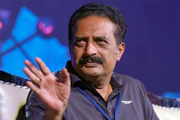 Prakash Rajs Explosive Comments on Bollywood