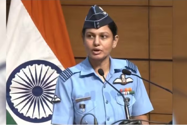 Who is Wing Commander Vyomika Singh