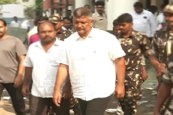 Vallabhaneni Vamsis Remand Extended Again