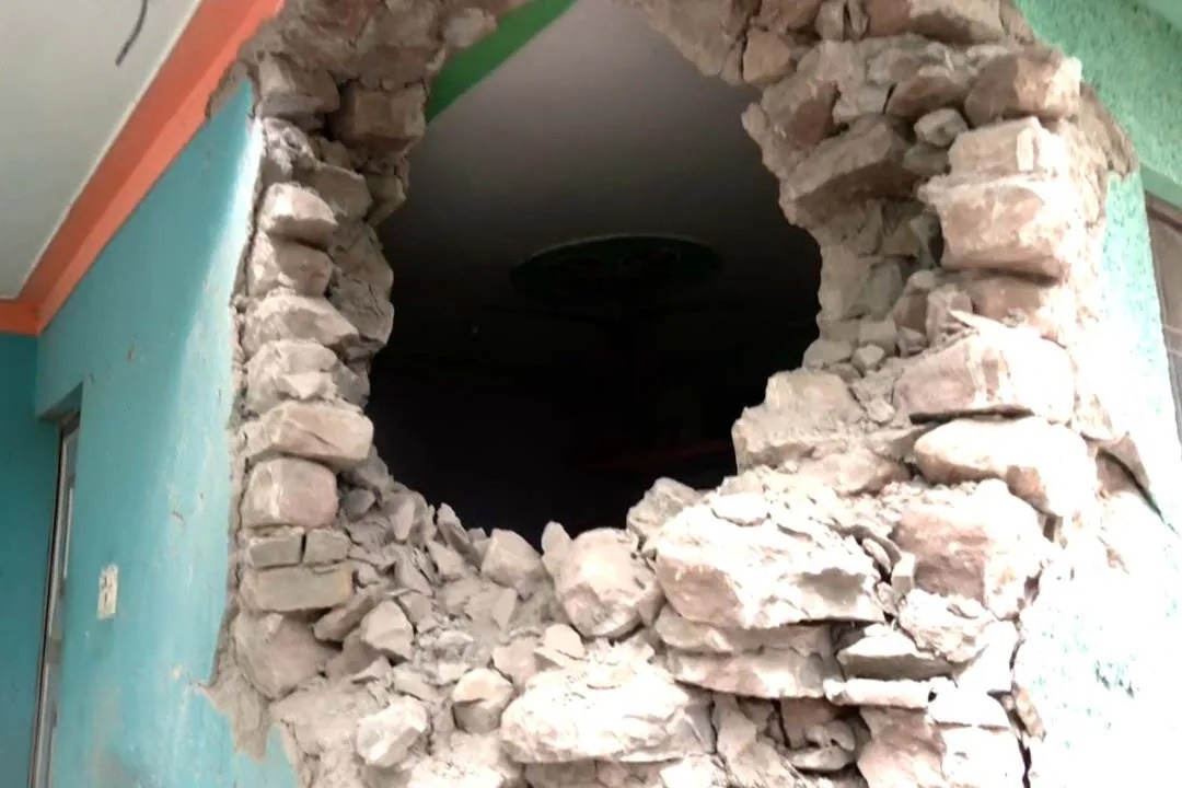 Pakistan Army Firing Damages Houses in Jammu and Kashmir