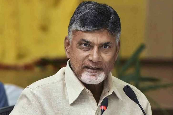 Chandrababu Naidu Praises Modis Leadership Amidst Rising Tensions