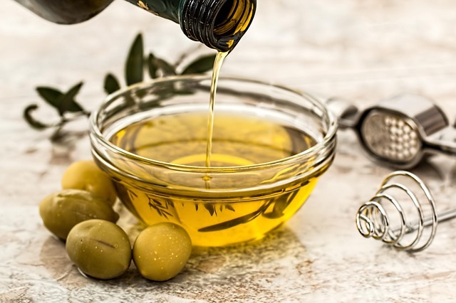 Is It Really Safe to Take Olive Oil Every Day?