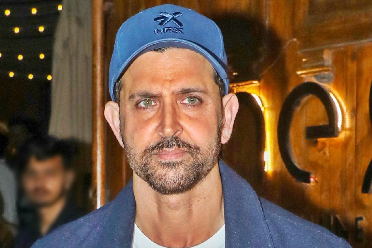 Hrithik Roshan teases a big birthday surprise for NTR with ‘War 2’