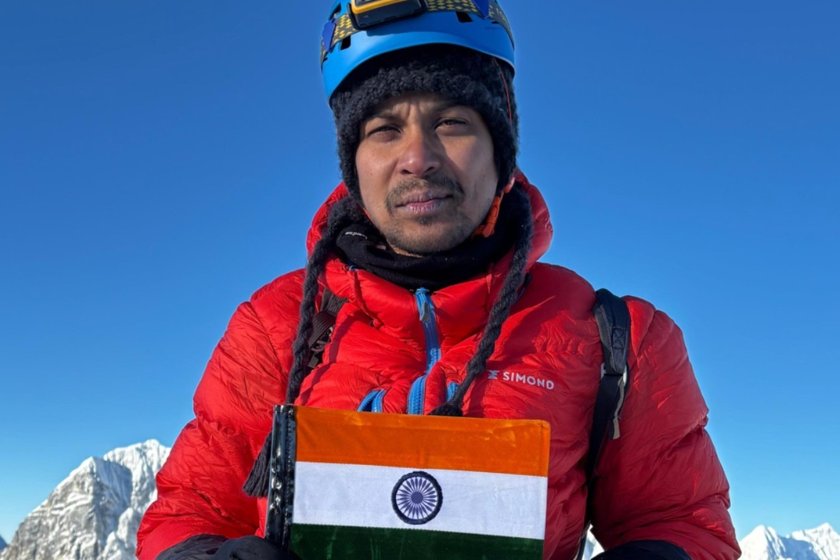 Tripura mountaineer Aritra Roy conquers Mount Everest