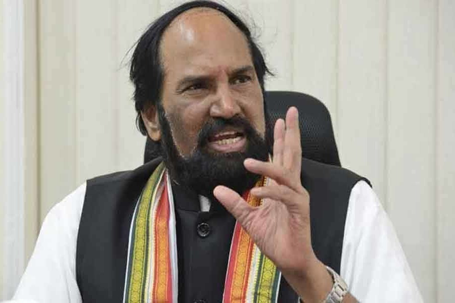 Uttam Kumar Reddy’s Helicopter Makes Emergency Landing