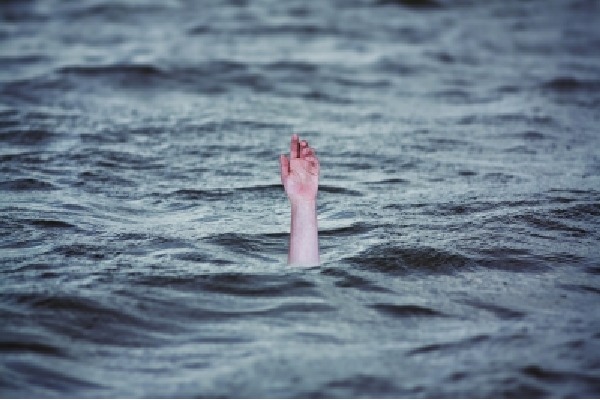 Eight youth go missing in Godavari River in Andhra