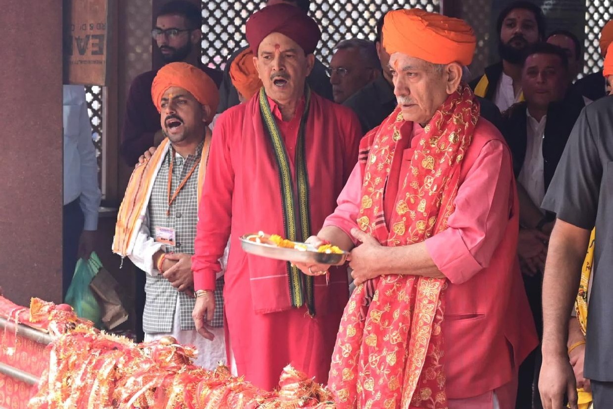 J&K L-G prays at Mata Kheer Bhawani temple, says large gathering after Pahalgam attack positive sign