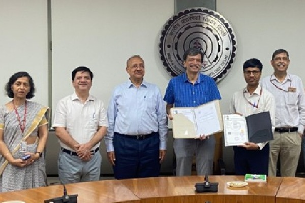 AIIMS Delhi, IIT Delhi to establish Center of Excellence for AI in healthcare