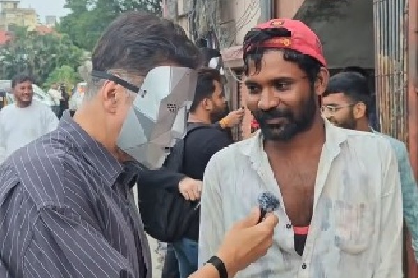 Akshay Kumar turns reporter in a ‘killer mask’ to experience ‘Housefull 5’ audience reactions firsthand