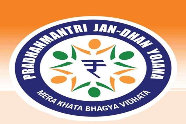 Funds in Jan Dhan accounts soar past Rs 2.5 lakh crore mark