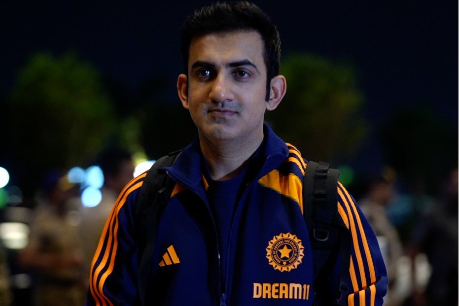 Head coach Gambhir flies back to India from England due to family emergency