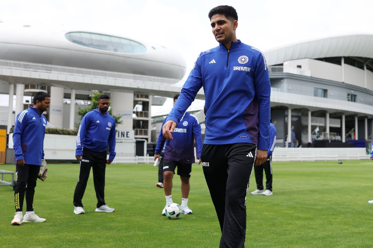 Gill has all the raw materials to become a good leader: Gary Kirsten