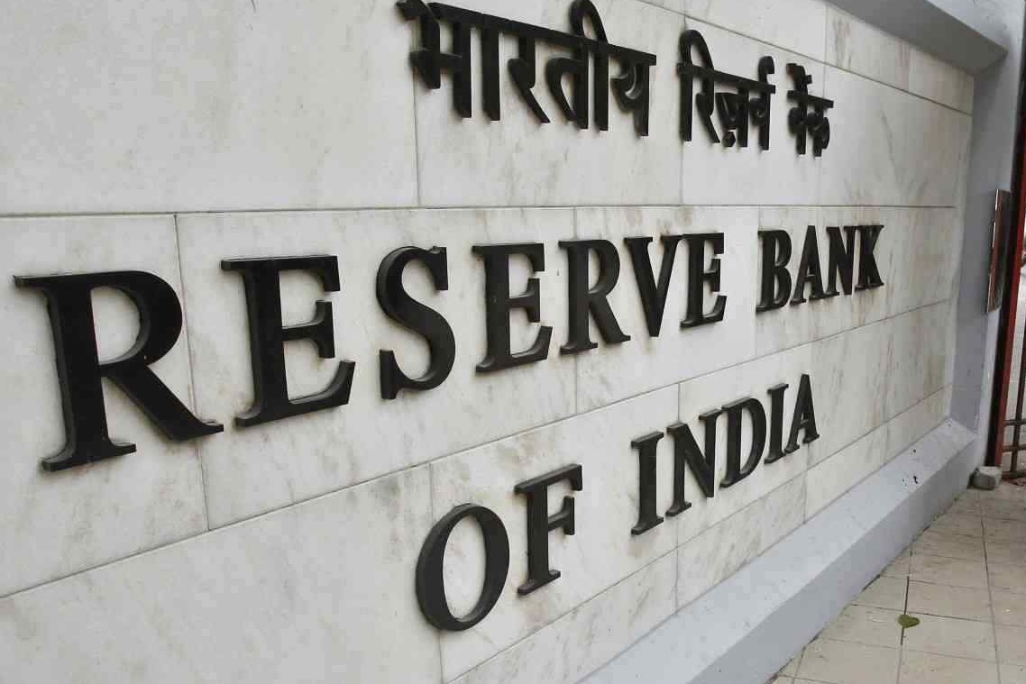 RBI eases final project finance rules, lowers provisioning norms for banks
