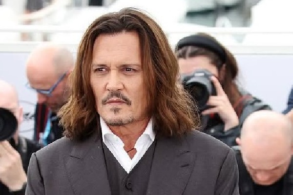 Johnny Depp Calls comments on falling in love with Amber Heard, legal stand-off